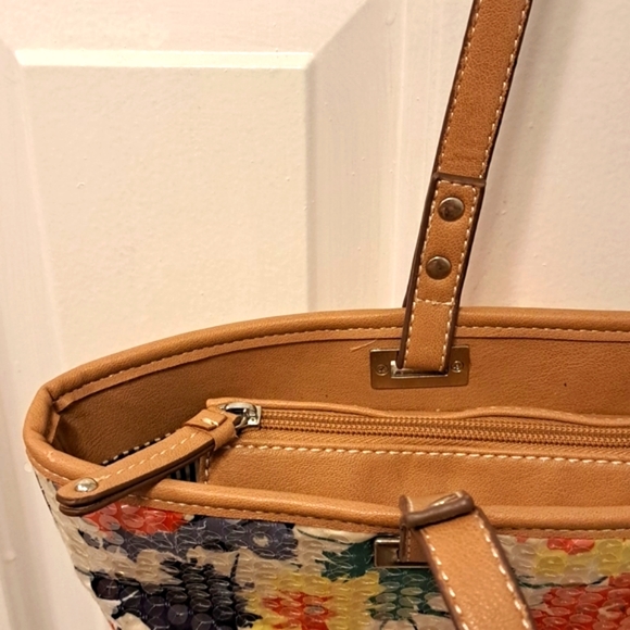 NINE WEST AVA TOTE BAG - Picture 13 of 14